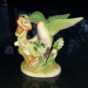 Vintage Lefton Hand Painted Hummingbird & Flowers stamped & stickered on bottom